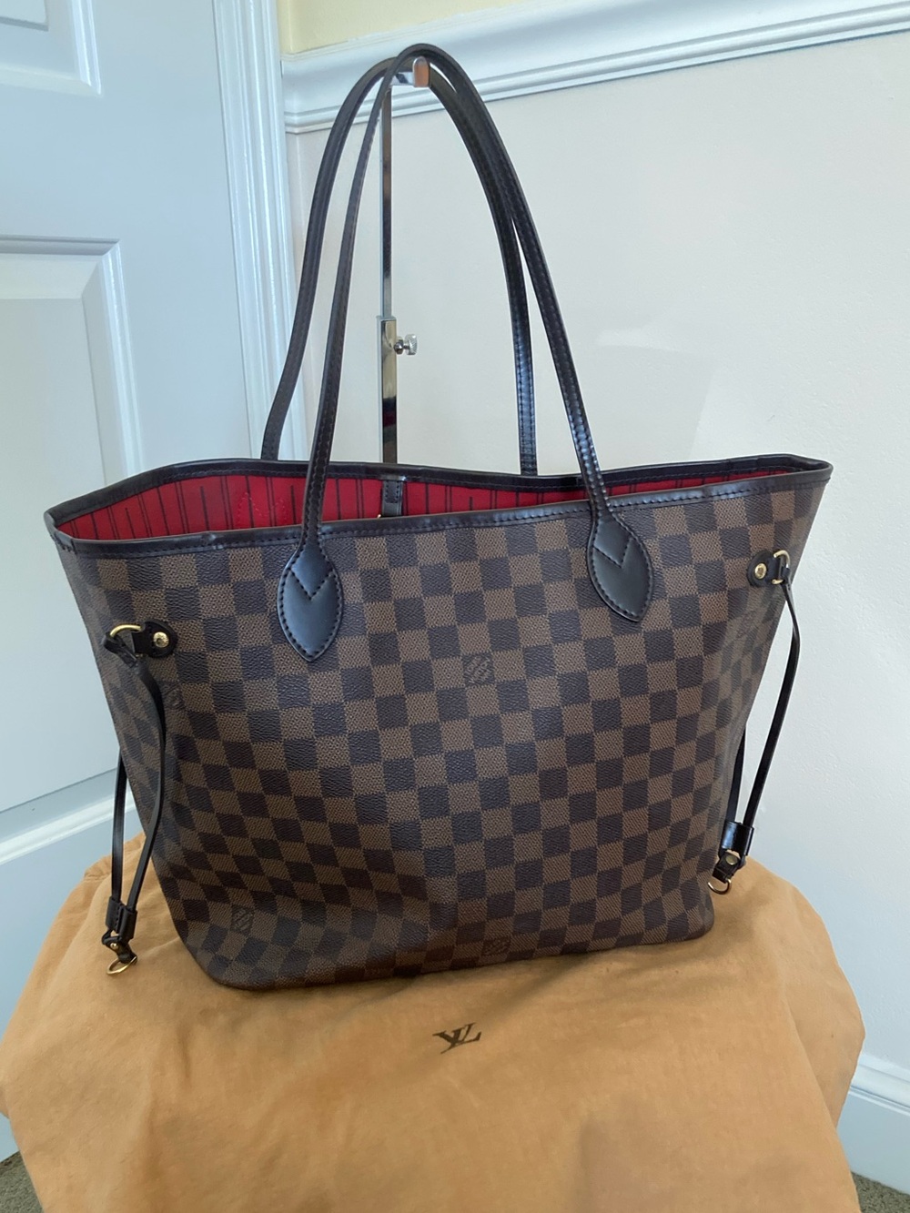 Firm with price Louis Vuitton damier ebene Never full MM bag with dustba